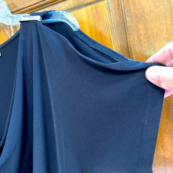 Michael Kors Cold Shoulder Black Blouse - M - Picture 6 of 6